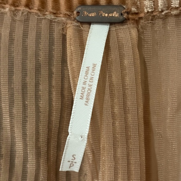 Free People Aspen Nights Velvet Blouse Size Small Button Down Long Sleeves - Picture 4 of 11